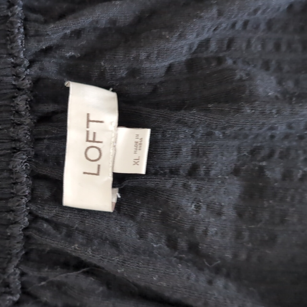 Loft Ruched Top - Picture 2 of 2